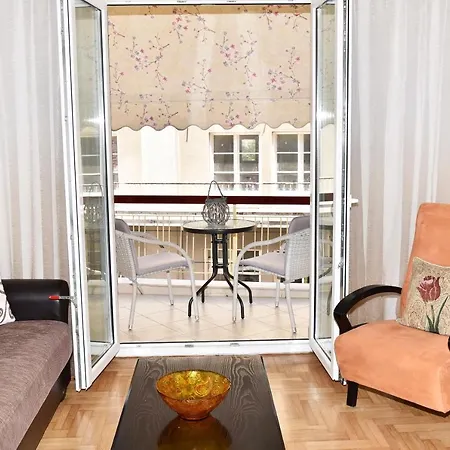 Downtown 10 Appartement *