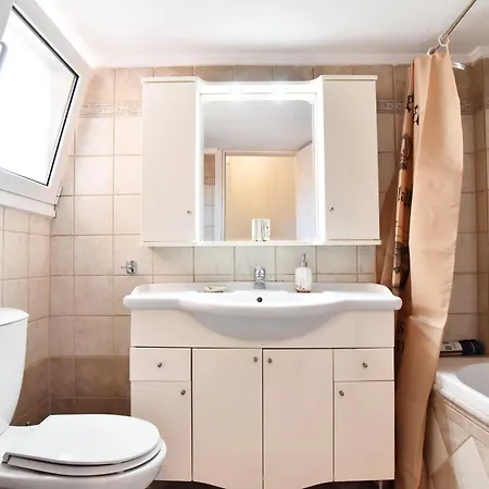 Daire Downtown 10 *